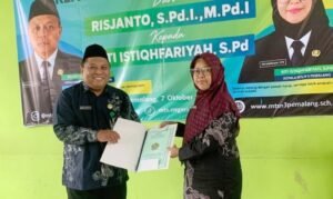 Suasana Penuh Haru dan Bangga, Keluarga Besar MTsN 2 Pemalang Antar Ibu Siti Istiqhfariyah, S.Pd. Menjabat Kepala MTsN 3 Pemalang